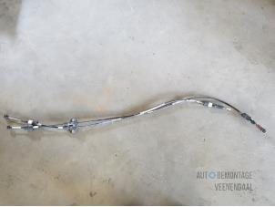 Used Gearbox shift cable Ford Focus 2 1.6 16V Price € 50,00 Margin scheme offered by Autodemontage Veenendaal BV