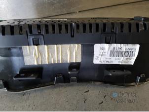 Ignition lock + computer from a Skoda Fabia II (5J) 1.2i 2009