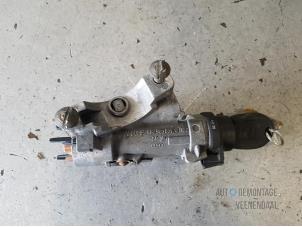 Ignition lock + computer from a Skoda Fabia II (5J) 1.2i 2009
