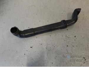 Used Air intake hose Peugeot 206 (2A/C/H/J/S) 1.1 XN,XR Price € 10,00 Margin scheme offered by Autodemontage Veenendaal BV