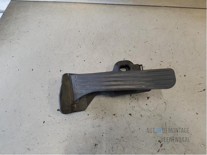 Accelerator pedal