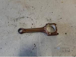Used Connecting rod Seat Altea (5P1) 1.6 Price € 20,00 Margin scheme offered by Autodemontage Veenendaal BV