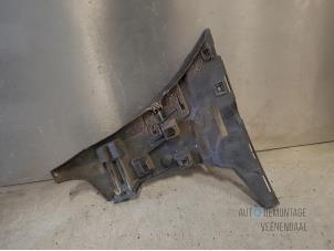Used Front bumper bracket, left Volvo V70 (SW) 2.4 20V 170 Price € 20,00 Margin scheme offered by Autodemontage Veenendaal BV