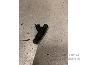 Used Injector (petrol injection) BMW Mini One/Cooper (R50) 1.6 16V One Price € 10,00 Margin scheme offered by Autodemontage Veenendaal BV