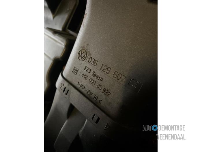 Air box from a Seat Ibiza III (6L1) 1.4 16V 75 2004