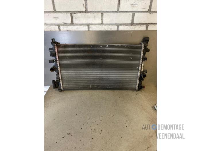 Used Radiator Opel Insignia 1.8 16V Ecotec Price € 40,00 Margin scheme offered by Autodeleninkleur