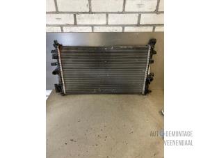 Usagé Radiateur d'eau Opel Insignia 1.8 16V Ecotec Prix € 40,00 Règlement à la marge proposé par Autodeleninkleur