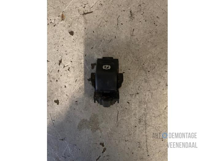 Gebrauchte Handbremse Schalter Opel Insignia 1.8 16V Ecotec Preis € 5,00 Margenregelung angeboten von Autodeleninkleur