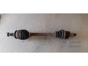 Used Front drive shaft, left Mini Mini (R56) 1.6 16V Cooper Price € 24,00 Margin scheme offered by Autodemontage Veenendaal BV