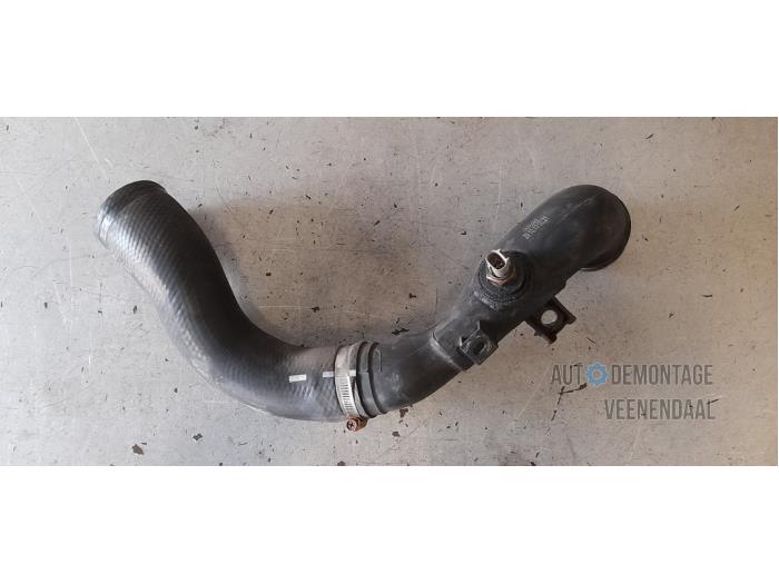Gebrauchte Intercooler Rohr Toyota Avensis (T27) 2.0 16V D-4D-F Preis € 30,00 Margenregelung angeboten von Autodeleninkleur