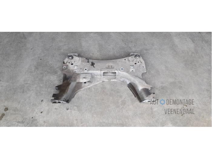 Begagnade Underram Renault Scénic II (JM) 1.6 16V Pris € 45,00 Marginaltabell erbjuds av Autodeleninkleur