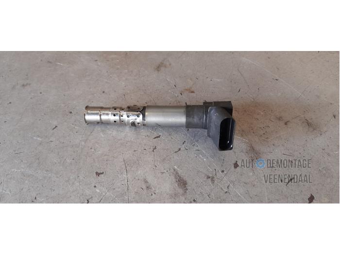 Usagé Broche bobine Volkswagen Passat Variant (3B6) 2.3 V5 20V Prix € 8,00 Règlement à la marge proposé par Autodeleninkleur