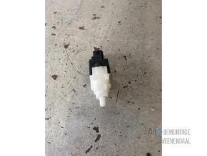 Used Brake light switch Ford Ka II 1.2 Price € 5,00 Margin scheme offered by Autodemontage Veenendaal BV