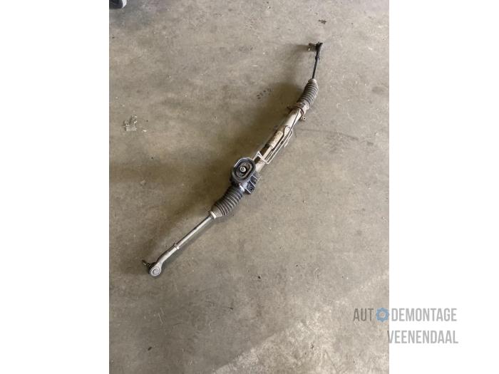 Power steering box from a Seat Arosa (6H1) 1.0 MPi 2002