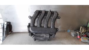 Used Intake manifold Renault Scénic III (JZ) 1.6 16V Price € 29,00 Margin scheme offered by Autodemontage Veenendaal BV
