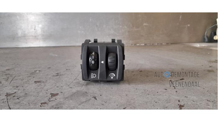 AIH headlight switch from a Renault Scénic III (JZ) 1.6 16V 2009