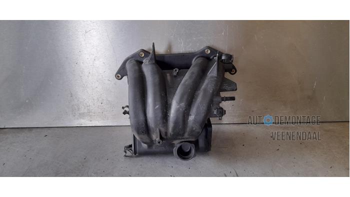 Gebrauchte Ansaugbrugge Peugeot 206 (2A/C/H/J/S) 1.1 XN,XR Preis € 25,00 Margenregelung angeboten von Autodeleninkleur