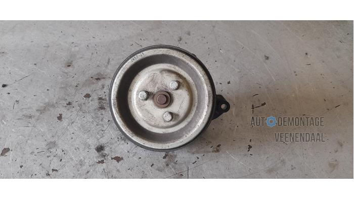 Usagé Pompe à eau Mini Mini (R56) 1.6 16V Cooper Prix € 20,00 Règlement à la marge proposé par Autodeleninkleur