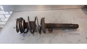Used Front shock absorber, right BMW 3 serie Compact (E46/5) 316ti 16V Price € 35,00 Margin scheme offered by Autodemontage Veenendaal BV