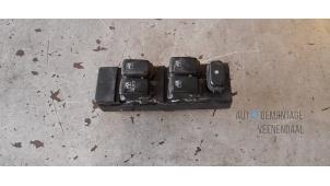 Begagnade Flerfunktionsbrytare, fönster Kia Rio (DC22/24) 1.3 RS,LS Pris € 20,00 Marginaltabell erbjuds av Autodeleninkleur