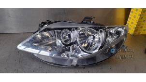 New Headlight, left Seat Ibiza Price € 66,55 Inclusive VAT offered by Autodemontage Veenendaal BV
