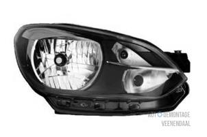 New Headlight, right Volkswagen Up! (121) Price € 131,89 Inclusive VAT offered by Autodemontage Veenendaal BV