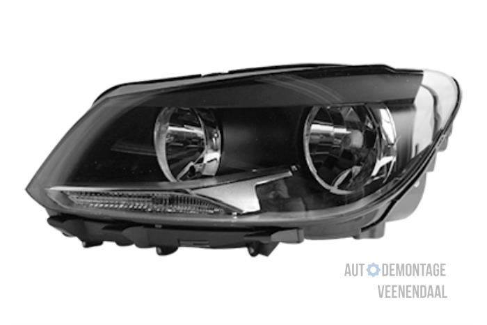 Front end, complete from a Volkswagen Caddy III (2KA,2KH,2CA,2CH)  2014
