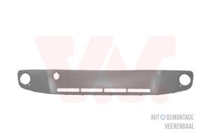 New Front bumper, central component Volkswagen Up! (121) Price € 36,30 Inclusive VAT offered by Autodemontage Veenendaal BV