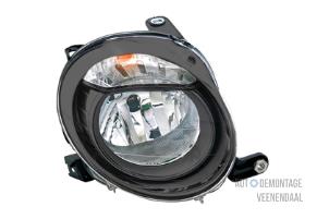 Nowe Reflektor prawy Fiat 500 (312) Cena € 114,95 Z VAT oferowane przez Autodemontage Veenendaal BV