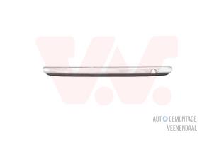 New Rear bumper component, central Fiat 500 Price € 102,85 Inclusive VAT offered by Autodemontage Veenendaal BV