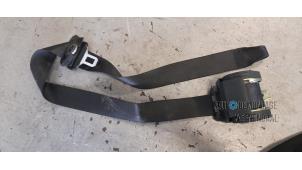Used Front seatbelt, right BMW 3 serie Compact (E46/5) 316ti 16V Price € 9,00 Margin scheme offered by Autodemontage Veenendaal BV
