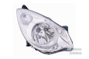 New Set of headlight bulbs, left + right Opel Agila (B) Price € 188,76 Inclusive VAT offered by Autodemontage Veenendaal BV