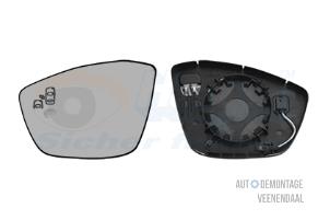 New Mirror glass, left Peugeot 208 I (CA/CC/CK/CL) Price € 38,12 Inclusive VAT offered by Autodemontage Veenendaal BV