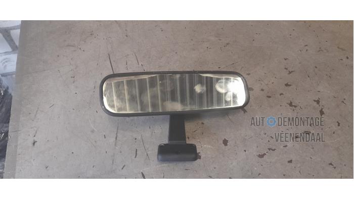 Używane Lusterko wewnetrzne Saab 9-3 I (YS3D) 2.0t 16V Ecopower Cena € 9,90 Procedura marży oferowane przez Autodeleninkleur