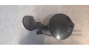 Used Tank cap cover Saab 9-3 I (YS3D) 2.0t 16V Ecopower Price € 10,50 Margin scheme offered by Autodemontage Veenendaal BV