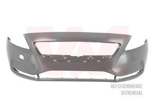 New Front bumper Volvo V40 (MV) Price € 344,85 Inclusive VAT offered by Autodemontage Veenendaal BV
