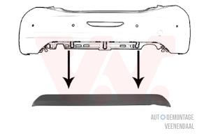 Nowe Spojler tylnego zderzaka Peugeot 208 I (CA/CC/CK/CL) Cena € 64,80 Z VAT oferowane przez Autodemontage Veenendaal BV