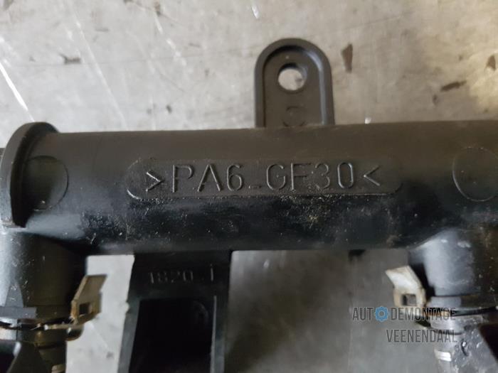 Usagé Système d'injection Peugeot 206 (2A/C/H/J/S) 1.1 XN,XR Prix € 8,00 Règlement à la marge proposé par Autodeleninkleur
