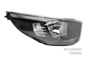 Neuf Kit phares gauche + droite Kia Picanto (JA) Prix € 302,50 Prix TTC proposé par Autodemontage Veenendaal BV