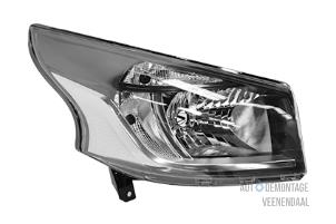 New Headlight, right Renault Trafic (1FL/2FL/3FL/4FL) Price € 141,57 Inclusive VAT offered by Autodemontage Veenendaal BV
