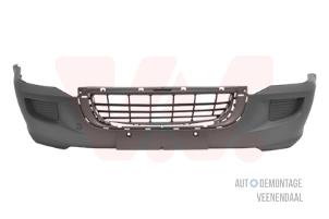 New Front bumper Volkswagen Crafter Price € 145,20 Inclusive VAT offered by Autodemontage Veenendaal BV