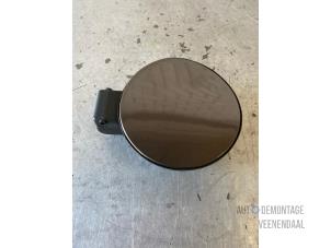 New Tank cap cover Volkswagen Polo V (6R) Price € 145,20 Inclusive VAT offered by Autodemontage Veenendaal BV