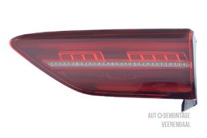 Neue Rücklicht rechts Volkswagen Golf VIII (CD1) Preis € 199,77 Mit Mehrwertsteuer angeboten von Autodemontage Veenendaal BV
