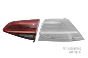 Neue Rücklicht rechts Volkswagen Golf VII (AUA) Preis € 156,09 Mit Mehrwertsteuer angeboten von Autodemontage Veenendaal BV