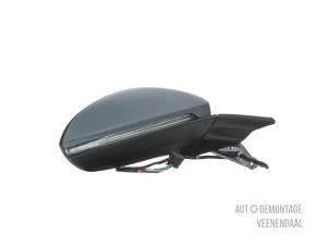 New Wing mirror, right Volkswagen Golf VII (AUA) Price € 147,62 Inclusive VAT offered by Autodemontage Veenendaal BV