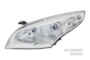 New Headlight, left Renault Megane III Berline (BZ) Price € 193,60 Inclusive VAT offered by Autodemontage Veenendaal BV