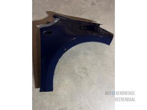 New Front wing, right Seat Mii Price € 175,45 Inclusive VAT offered by Autodemontage Veenendaal BV