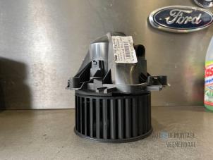 Used Heating and ventilation fan motor BMW Mini One/Cooper (R50) 1.6 16V Cooper Price € 17,00 Margin scheme offered by Autodemontage Veenendaal BV