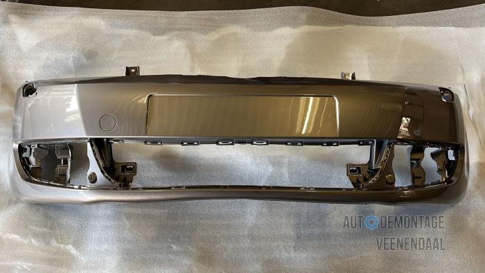 Front bumper from a Volkswagen Golf Plus (5M1/1KP)  2012