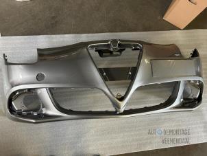 New Front bumper Alfa Romeo Giulietta (940) Price € 314,60 Inclusive VAT offered by Autodemontage Veenendaal BV